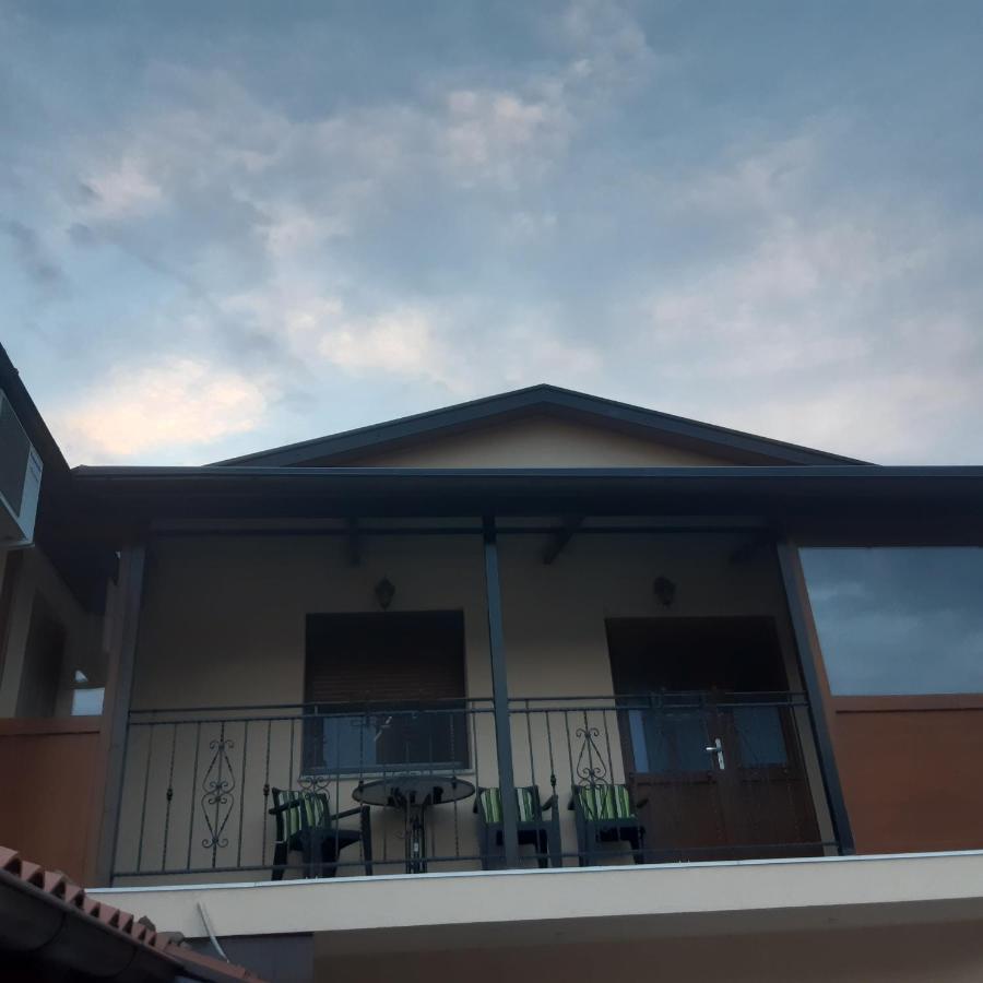 Apartma In Sobe Pilih 비파바 외부 사진