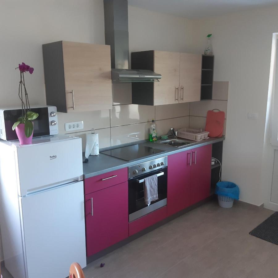 Apartma In Sobe Pilih 비파바 외부 사진