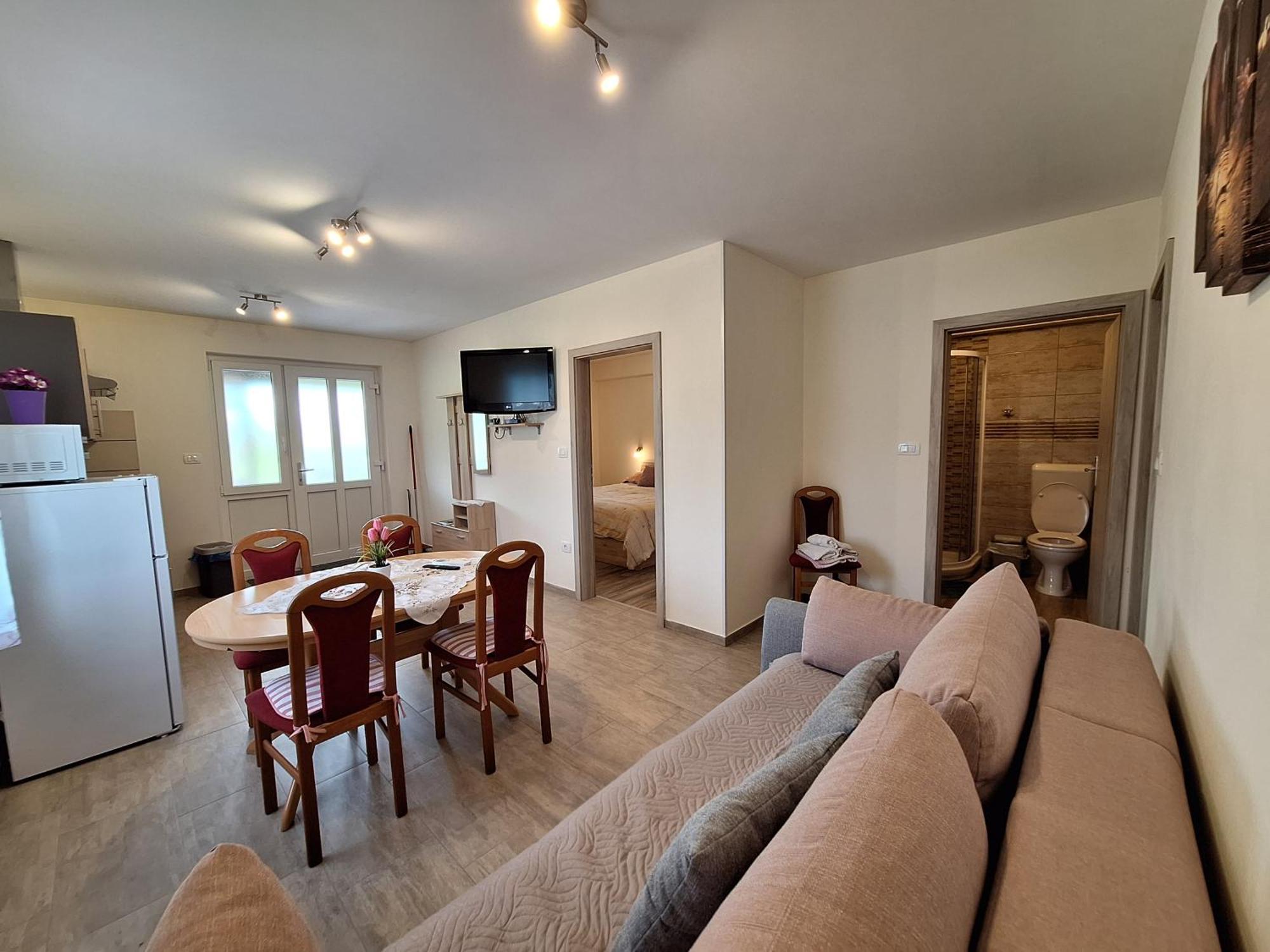 Apartma In Sobe Pilih 비파바 외부 사진