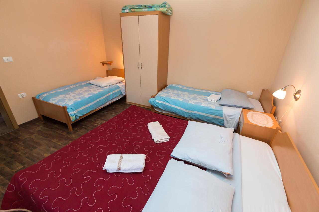 Apartma In Sobe Pilih 비파바 외부 사진