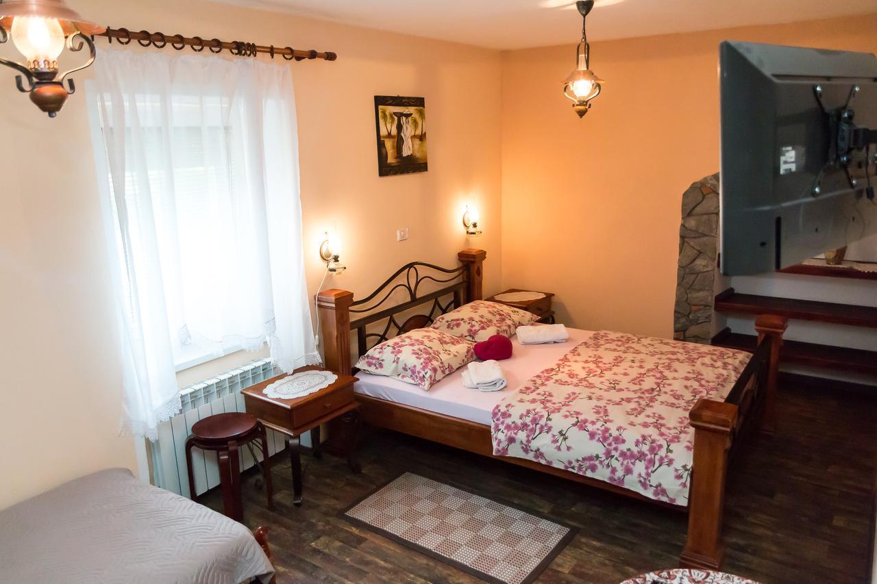 Apartma In Sobe Pilih 비파바 외부 사진